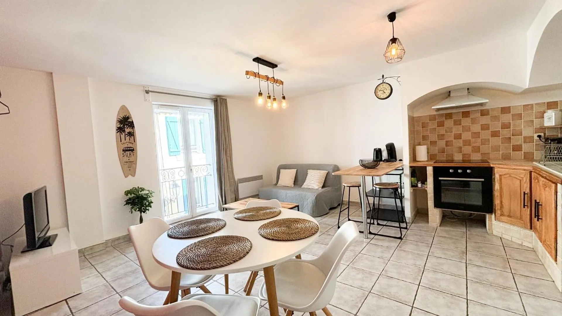 Appartement T2 En Centre-Ville Martigues Apartment